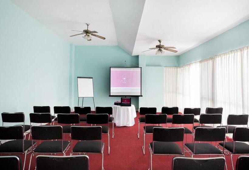 בית מלון כפרי Flamingo Irapuato