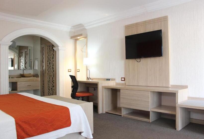 בית מלון כפרי Flamingo Irapuato