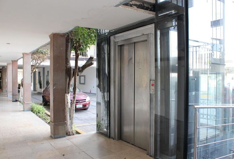 בית מלון כפרי Flamingo Irapuato