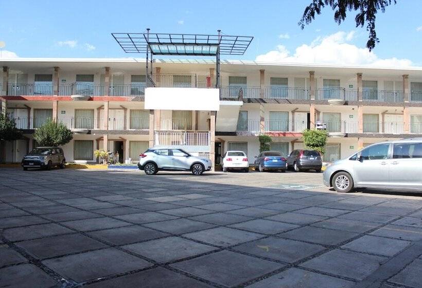 בית מלון כפרי Flamingo Irapuato