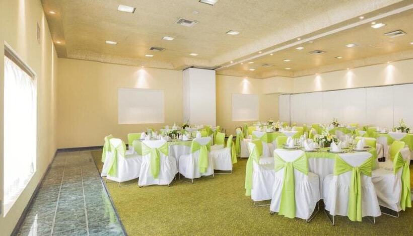 בית מלון כפרי Flamingo Irapuato