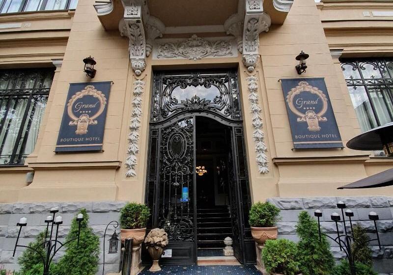 هتل Grand Boutique