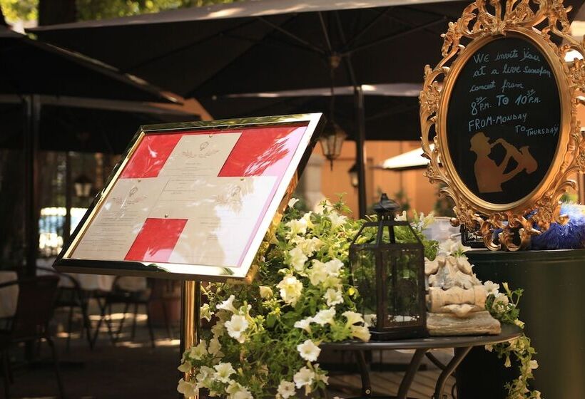 هتل Grand Boutique