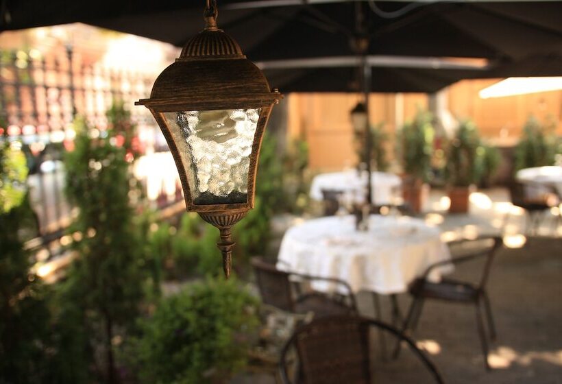 هتل Grand Boutique