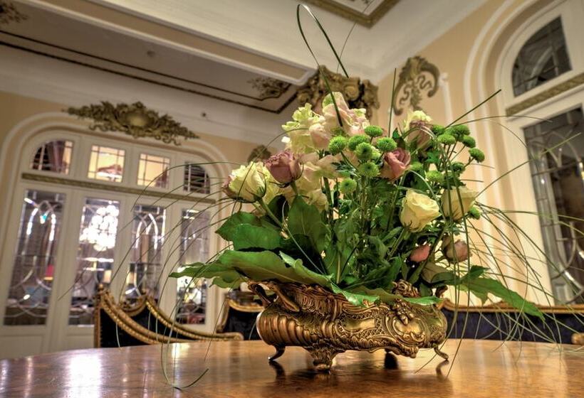 هتل Grand Boutique