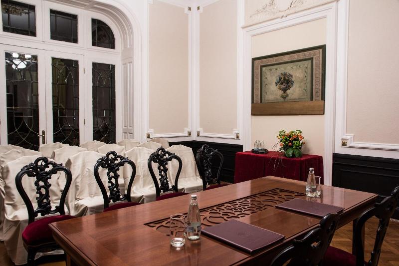 هتل Grand Boutique