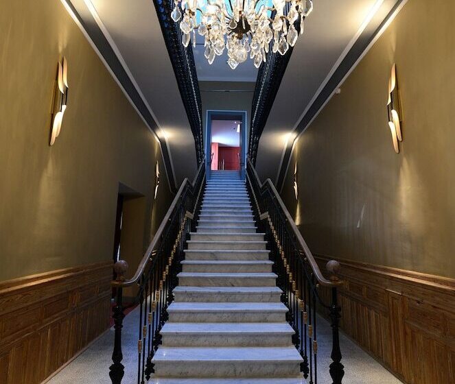 ホテル Grand Hôtel Henri   Teritoria