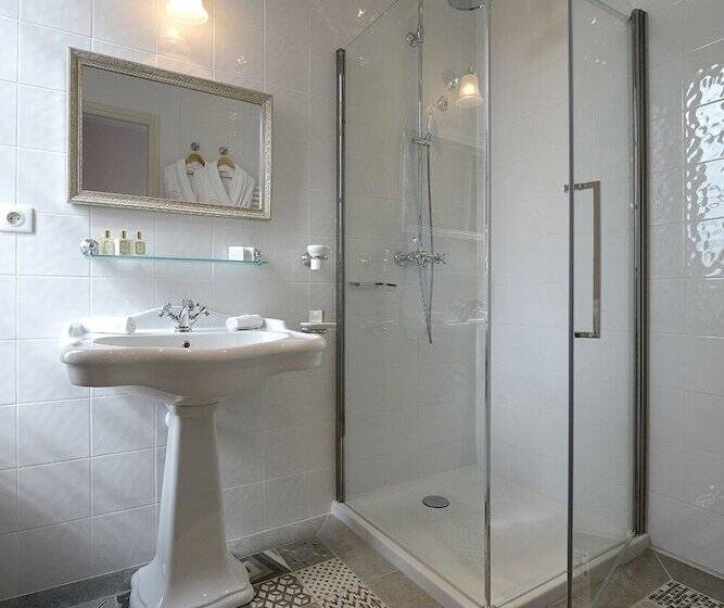 فندق Grand Hôtel Henri   Teritoria