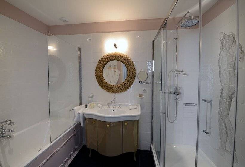 فندق Grand Hôtel Henri   Teritoria