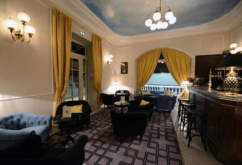 ホテル Grand Hôtel Henri   Teritoria