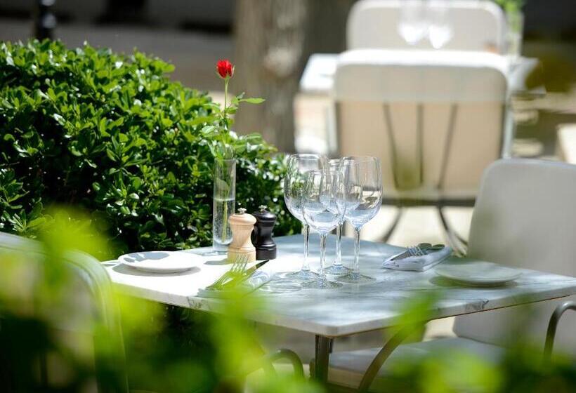 ホテル Grand Hôtel Henri   Teritoria