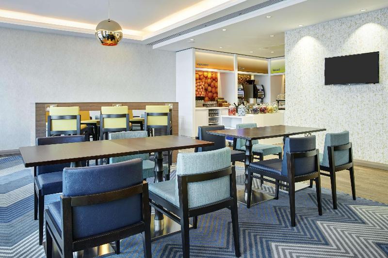 בית מלון כפרי Hampton by Hilton Glasgow Central