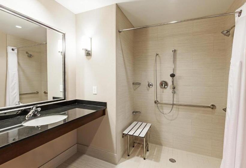 Clarion Hotel The Colony   Plano West