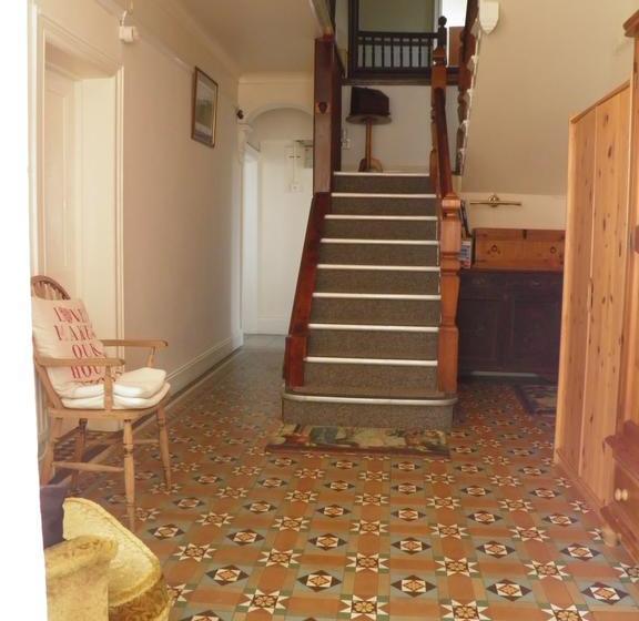 فندق Holyhead Lodge