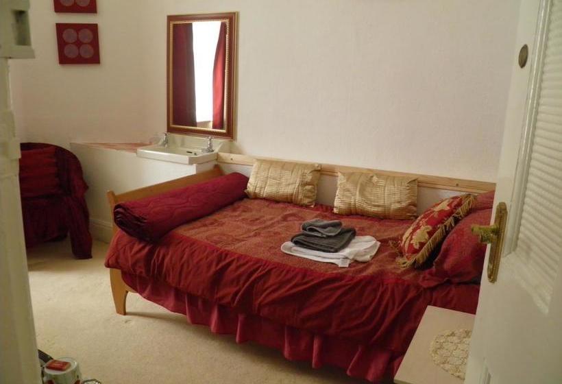 فندق Holyhead Lodge