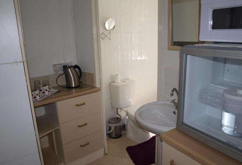 فندق Holyhead Lodge