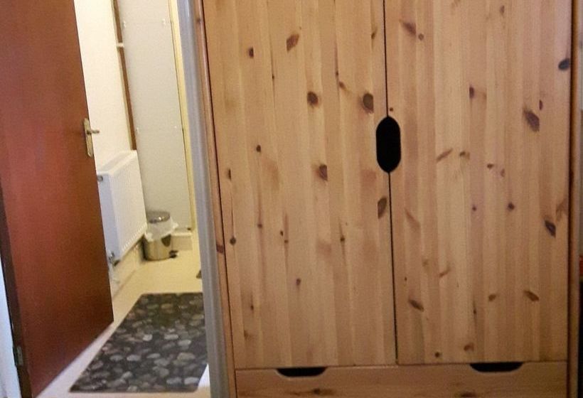 호텔 Holyhead Lodge