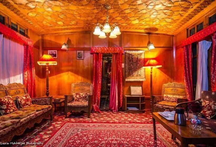 Hotel Houseboat Lily Of Nageen