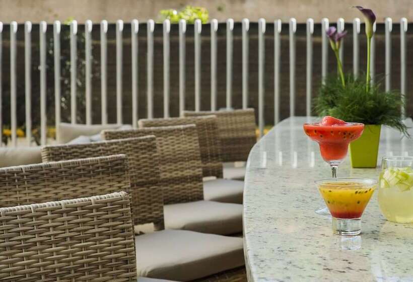 Отель Hyatt Place Managua