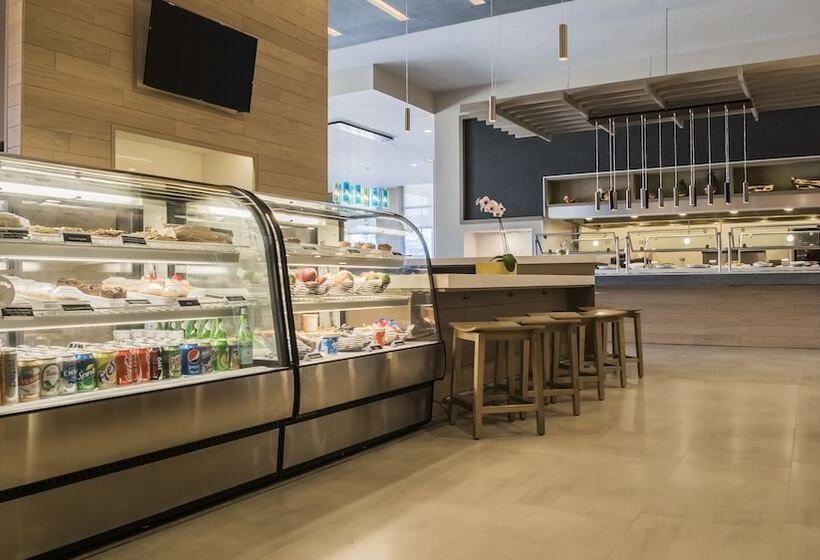 Отель Hyatt Place Managua