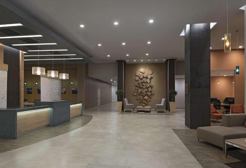 Отель Hyatt Place Managua