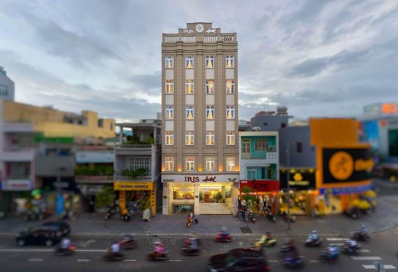 هتل Iris