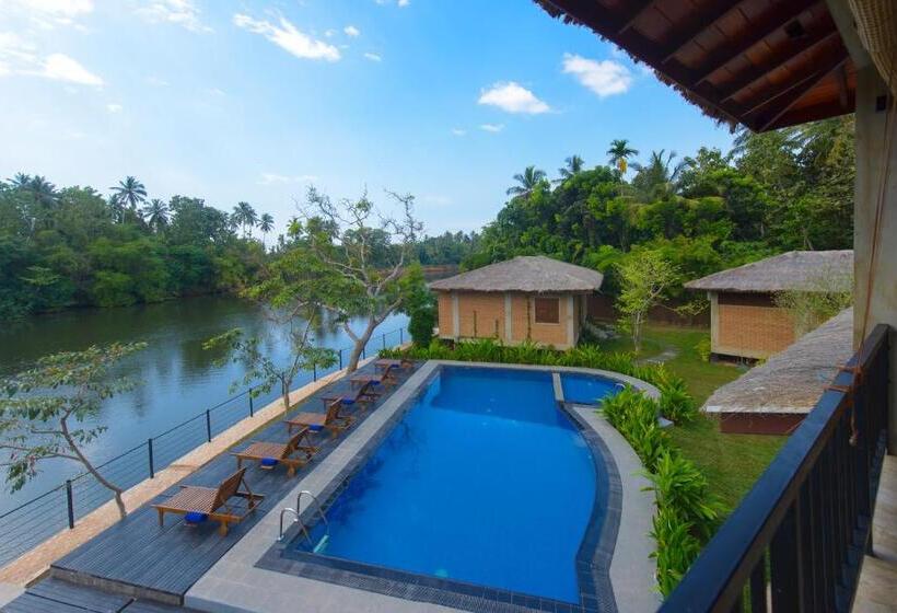 Отель Karunakarala Ayurveda Resort