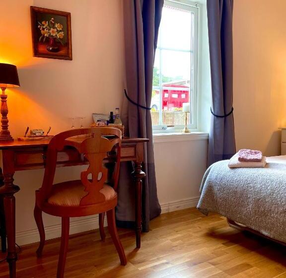 Отель L & Restaurant Solliden