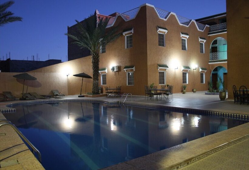 ホテル La Vallée