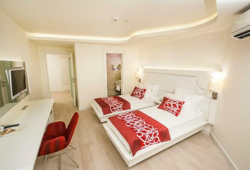 酒店 Laguna Beach Alya Resort & Spa   All Inclusive