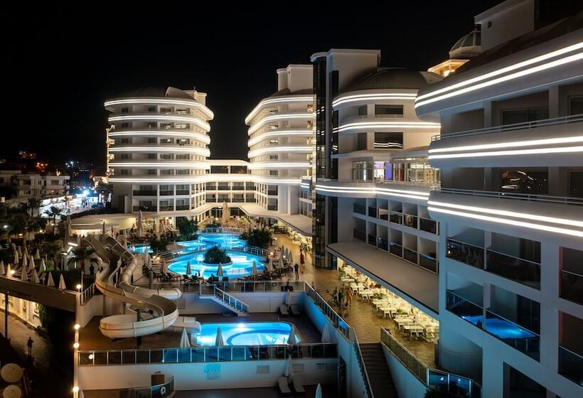 酒店 Laguna Beach Alya Resort & Spa   All Inclusive