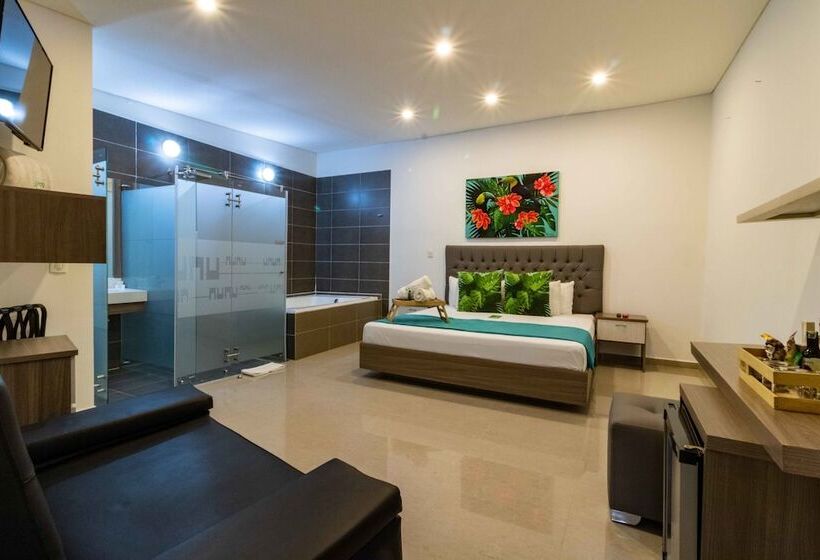 فندق Lleras Green