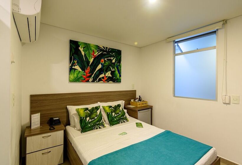 فندق Lleras Green