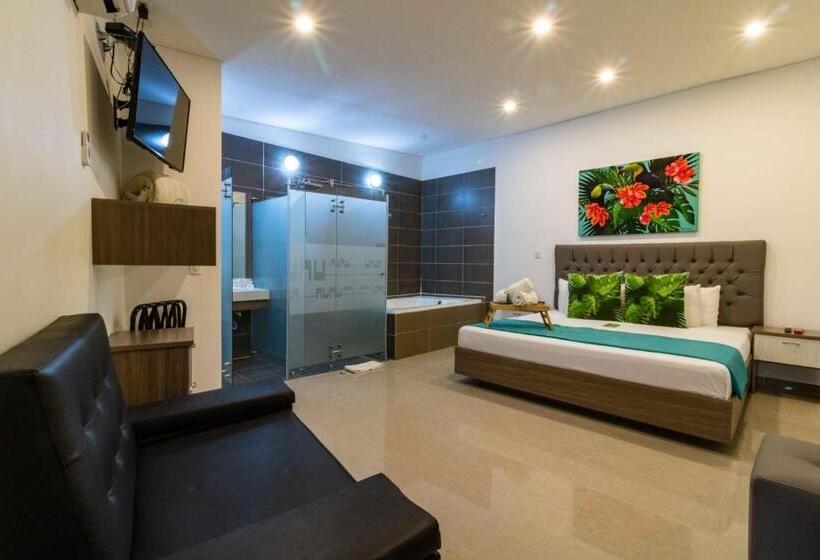 فندق Lleras Green