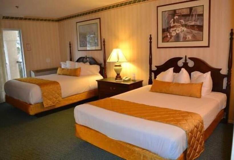 فندق Longstreet Inn & Casino