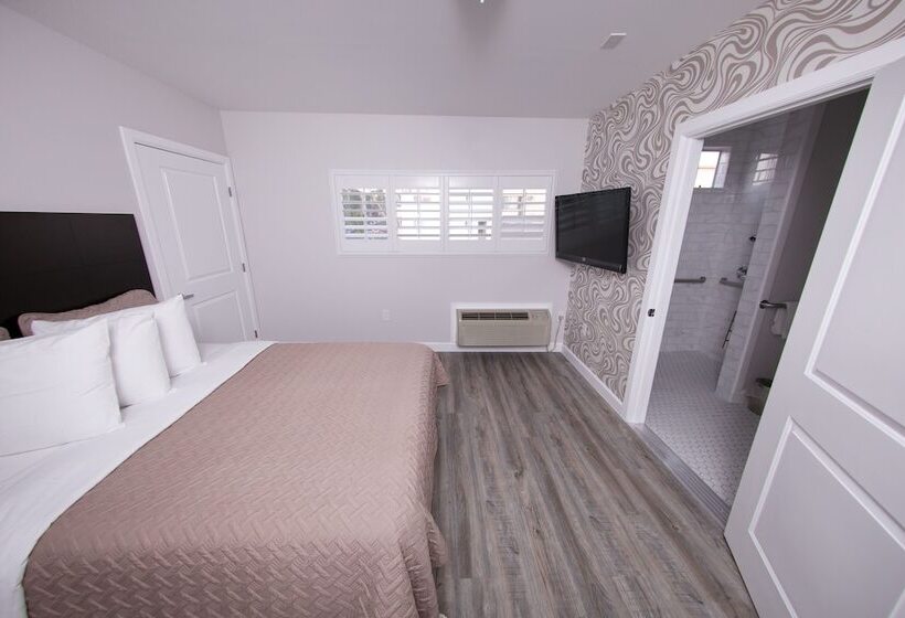 فندق Metropolitan Inn & Suites