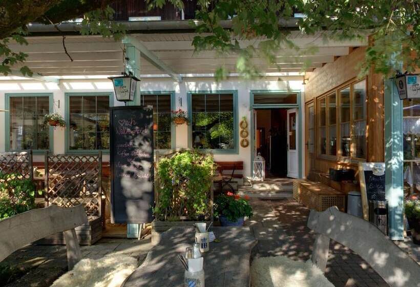 Outdoorhotel Jäger Von Fall