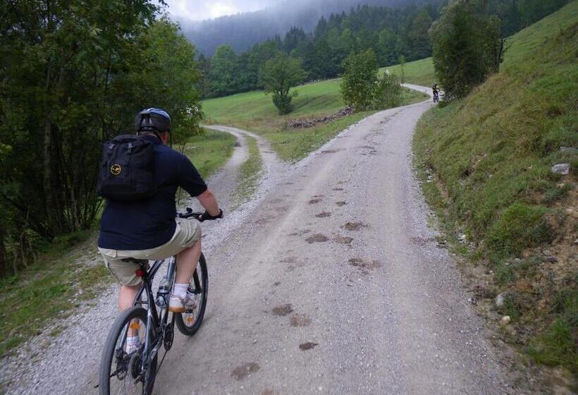 Outdoorhotel Jäger Von Fall