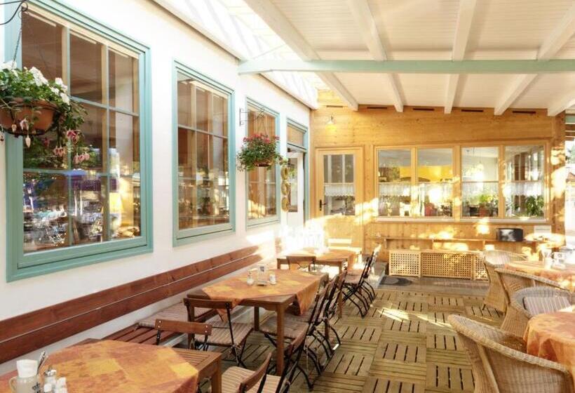 Outdoorhotel Jäger Von Fall