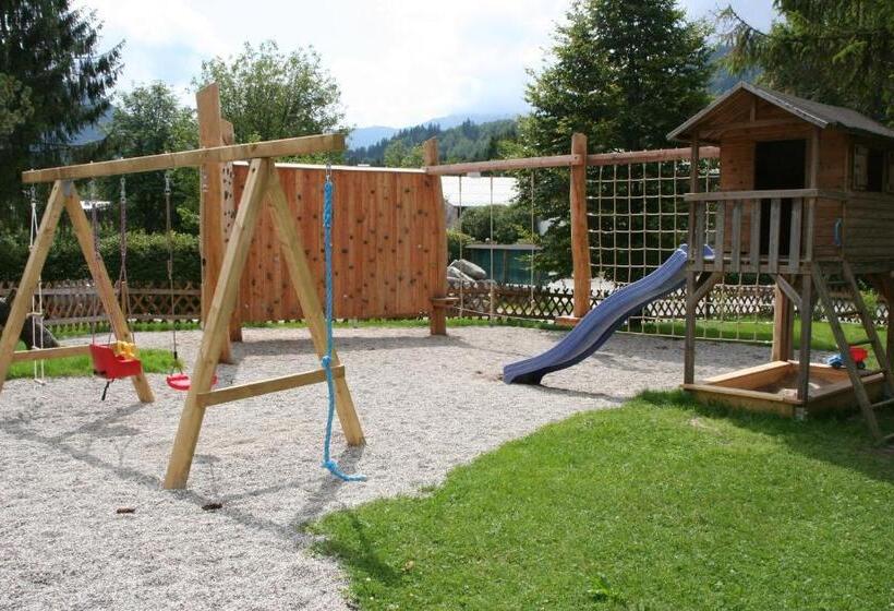 Outdoorhotel Jäger Von Fall