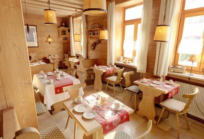 Outdoorhotel Jäger Von Fall