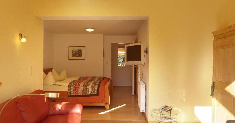 Outdoorhotel Jäger Von Fall