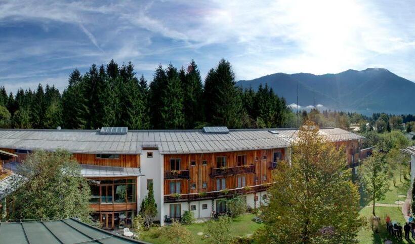 Outdoorhotel Jäger Von Fall