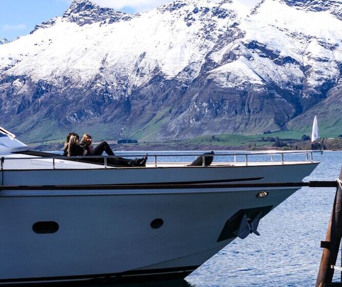 هتل Pacific Jemm   Luxury Super Yacht