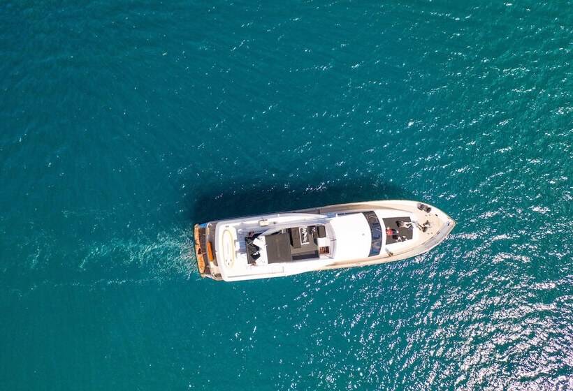 هتل Pacific Jemm   Luxury Super Yacht