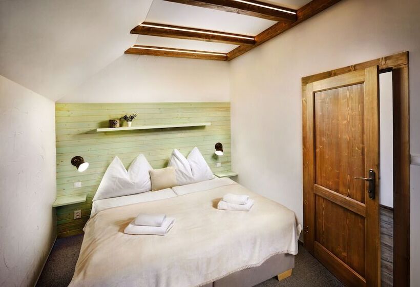 ホテル Penzion Maria