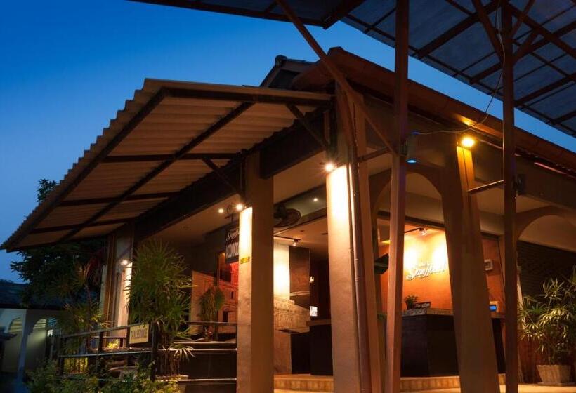 Отель Phuket Siam Villas   Sha Plus