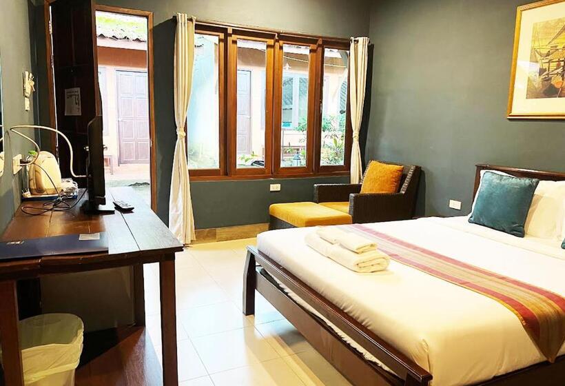 Отель Phuket Siam Villas   Sha Plus