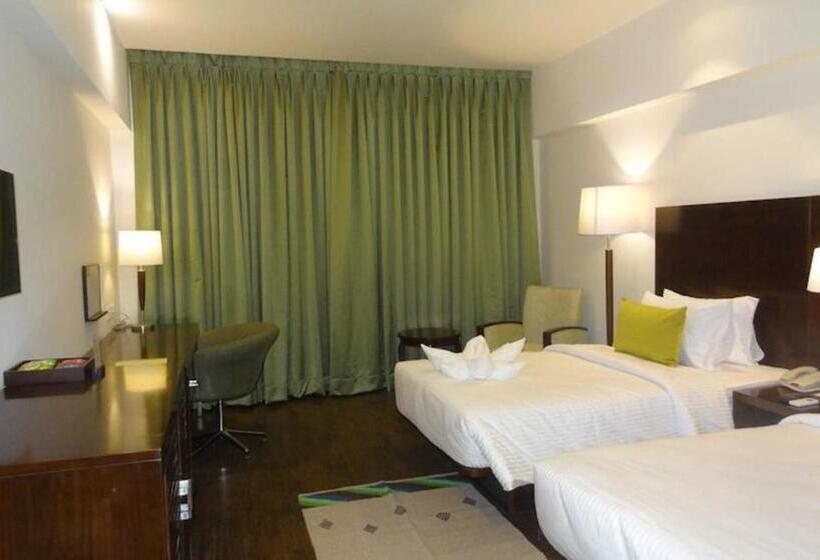 酒店 Regenta Central Hestia Dahej, Bhensali