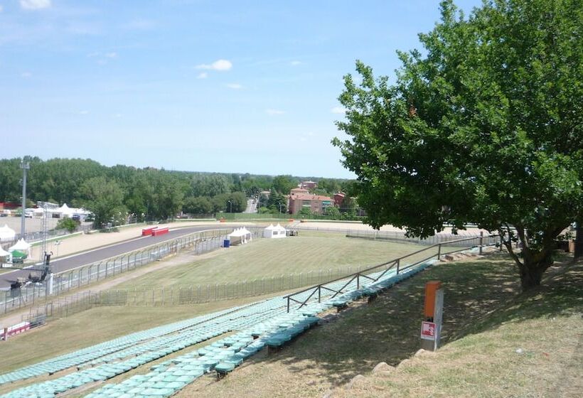 Smart Hotel Autodromo